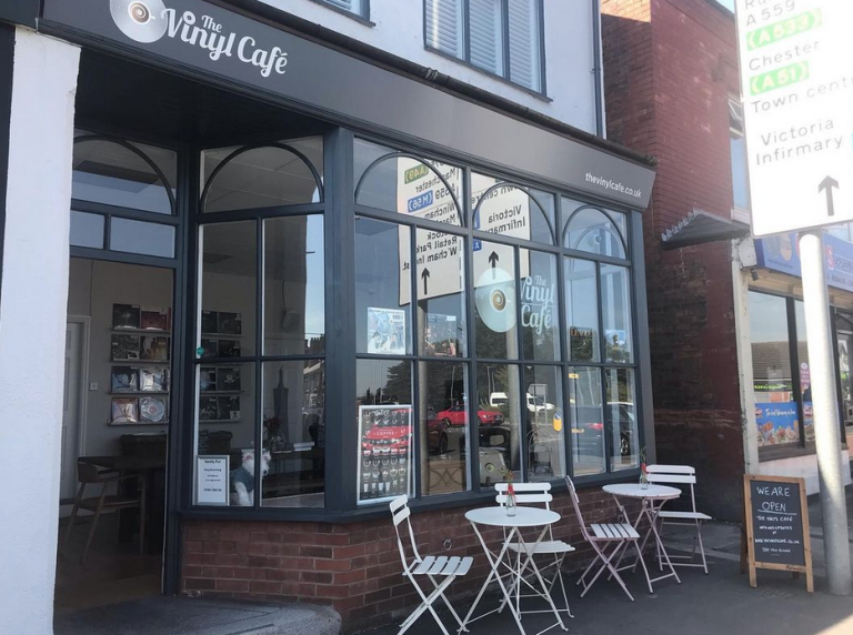 Vinyl cafe 768x572